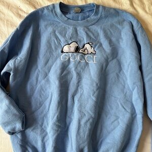 Snoopy sweat shirt size medium women’s